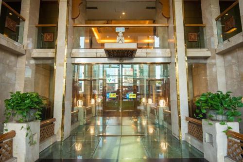 Imagen general del Hotel New Beacon Sunyee SPA. Foto 4
