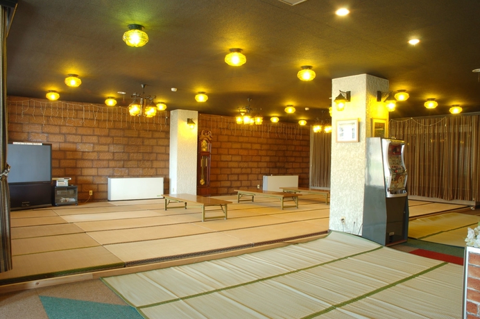 Imagen de los interiores del Hotel New Bernina. Foto 16