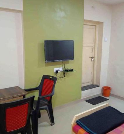 Imagen general del Hotel New Bombay Lodge Akola. Foto 11