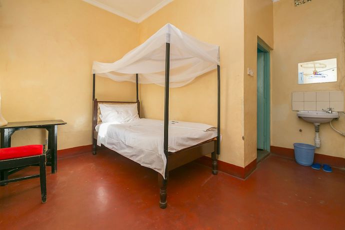 Imagen de la habitación del Hotel New Bondo. Foto 7