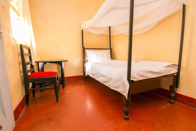 Imagen de la habitación del Hotel New Bondo. Foto 8