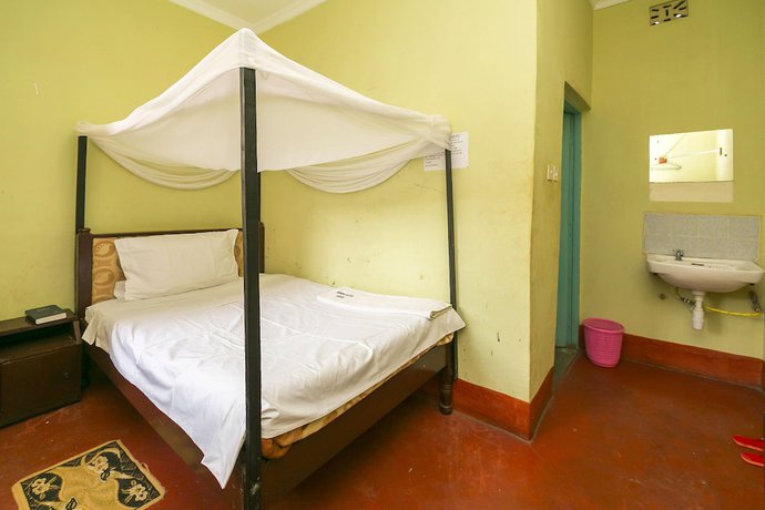 Imagen de la habitación del Hotel New Bondo. Foto 14