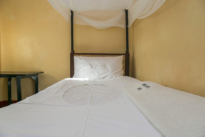 Imagen de la habitación del Hotel New Bondo. Foto 17