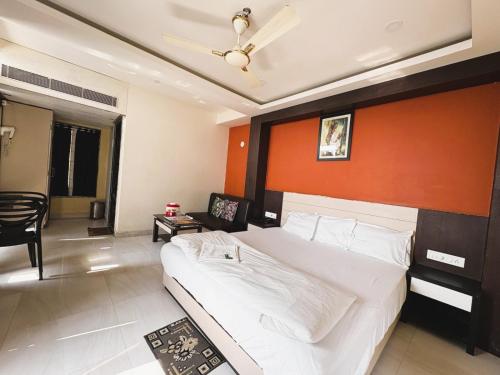 Imagen general del Hotel New Boss Inn. Foto 15