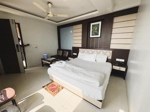 Imagen general del Hotel New Boss Inn. Foto 16