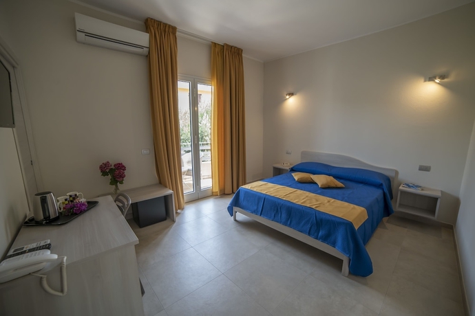 Imagen de la habitación del Hotel New Ca Mea. Foto 2