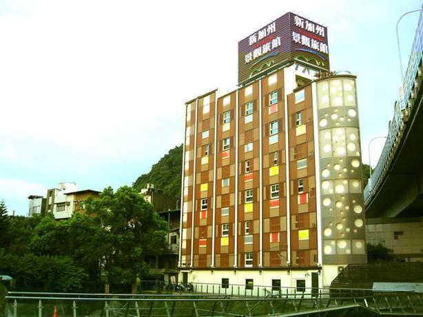 Imagen general del Hotel New California. Foto 1