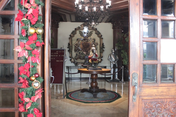 Imagen de los interiores del Hotel New Camelot. Foto 12