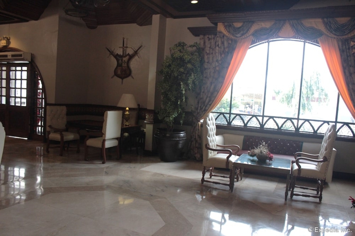 Imagen de los interiores del Hotel New Camelot. Foto 15