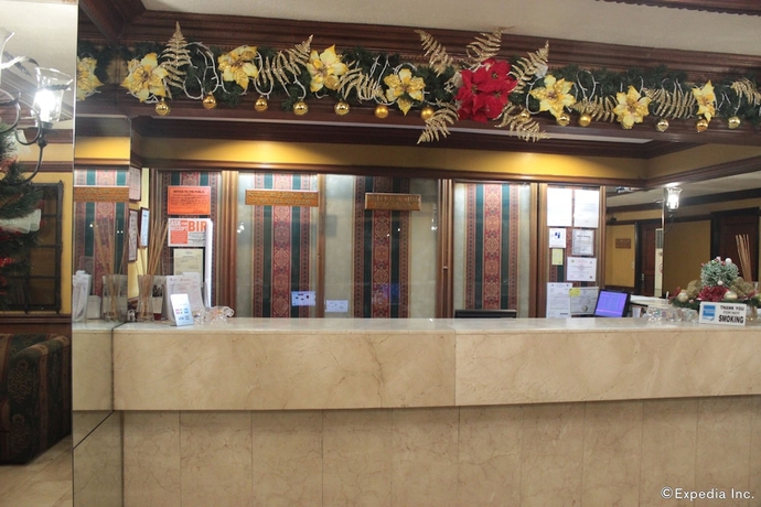 Imagen de los interiores del Hotel New Camelot. Foto 17