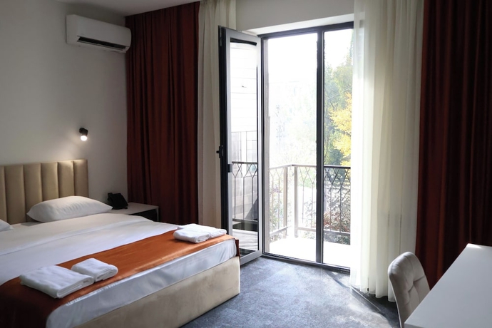 Imagen de la habitación del Hotel New Casa. Foto 1