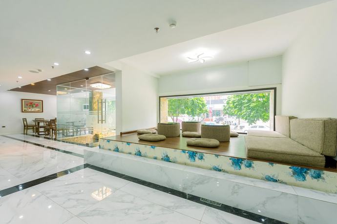 Imagen de los interiores del Hotel New Century Cau Giay. Foto 17