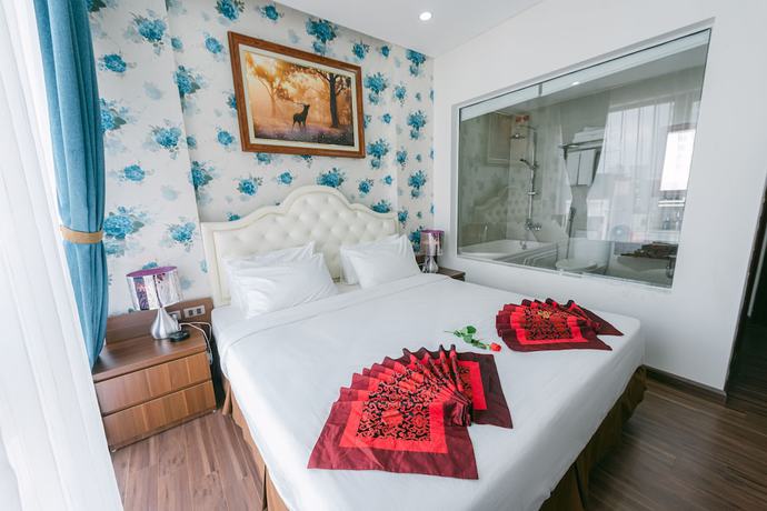 Imagen de la habitación del Hotel New Century Cau Giay. Foto 12