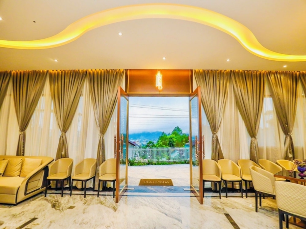 Imagen de los interiores del Hotel New Century Dalat. Foto 16