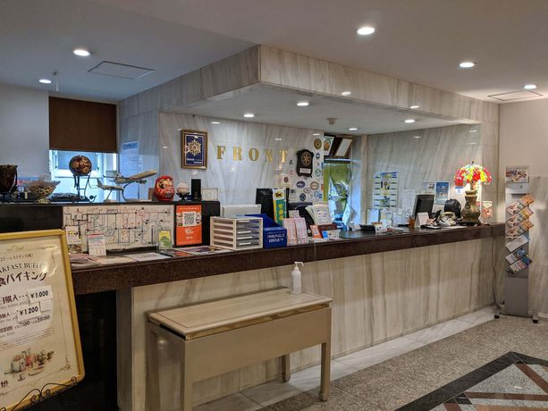 Imagen de los interiores del Hotel New Century. Foto 20