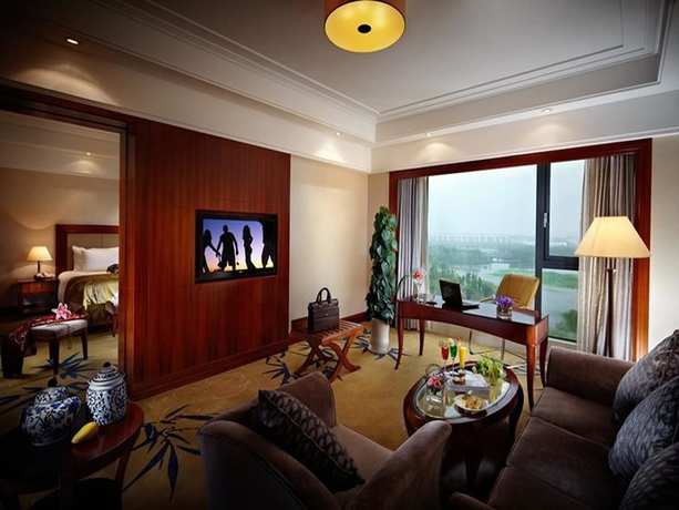 Imagen de los interiores del Hotel New Century Grand Hotel Huaian. Foto 20