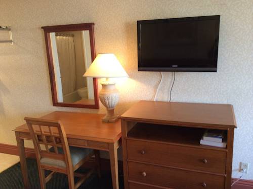 Imagen de la habitación del Hotel New Century Inn. Foto 4