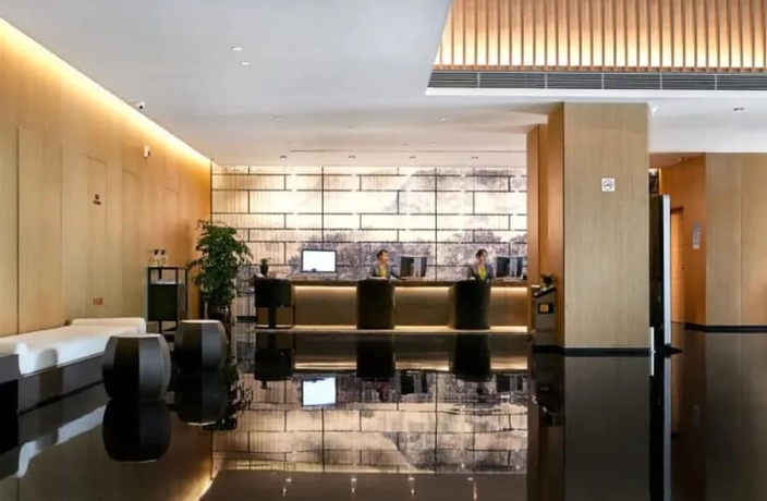 Imagen de los interiores del Hotel New Century Kylie Ningbo. Foto 18