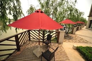 Imagen general del Hotel New Century ManJu. Foto 4