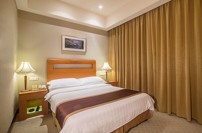 Imagen de la habitación del Hotel New Century Pudong Shanghai. Foto 5