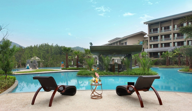 Imagen general del Hotel New Century Resort Jiu Long Lake Ningbo. Foto 1