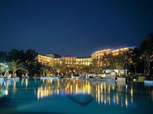 Imagen general del Hotel New Century Resort Qiandao Lake. Foto 1