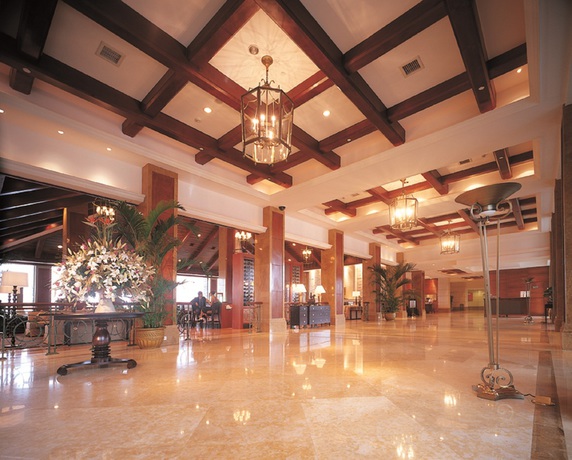 Imagen de los interiores del Hotel New Century Resort Qiandao Lake. Foto 19