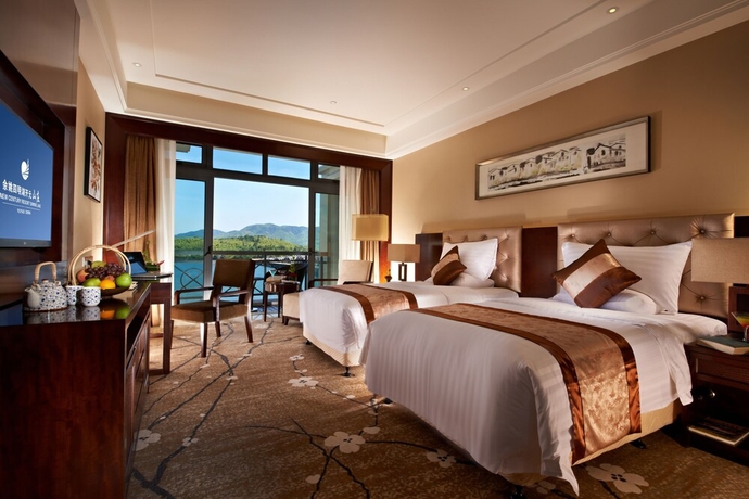 Imagen de la habitación del Hotel New Century Resort Siming Lake Yuyao. Foto 2