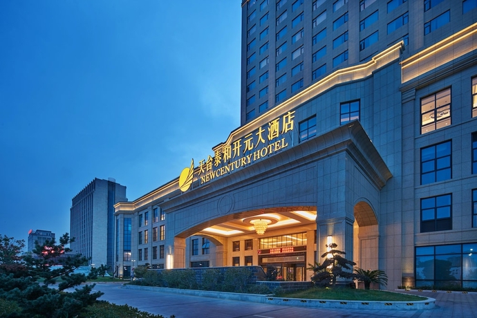 Imagen de los exteriores del Hotel New Century Tiantai Zhejiang. Foto 3