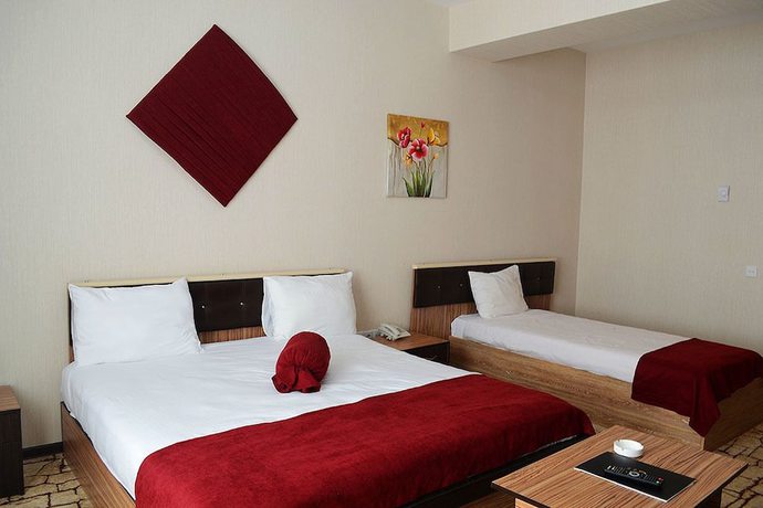 Imagen de la habitación del Hotel New City. Foto 3