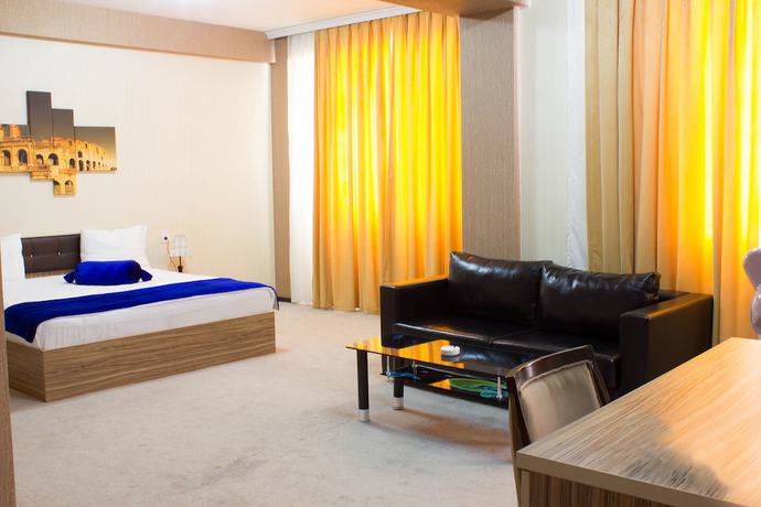 Imagen de la habitación del Hotel New City. Foto 5