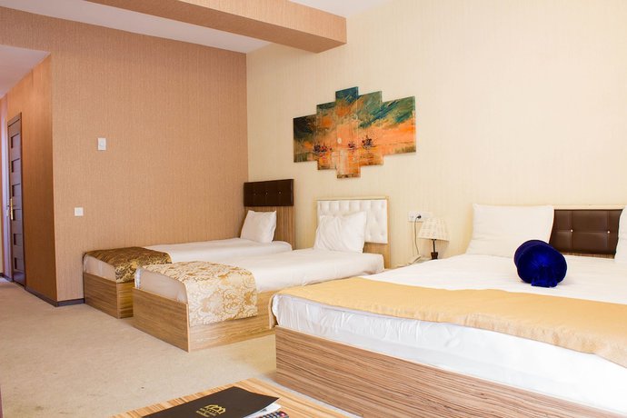 Imagen de la habitación del Hotel New City. Foto 9