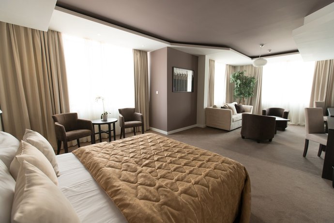 Imagen de la habitación del Hotel New City and Restaurant Ni&scaron;. Foto 16