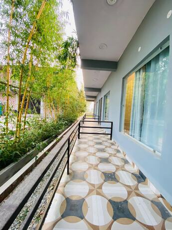 Imagen general del Hotel New Corbett and Resort. Foto 13