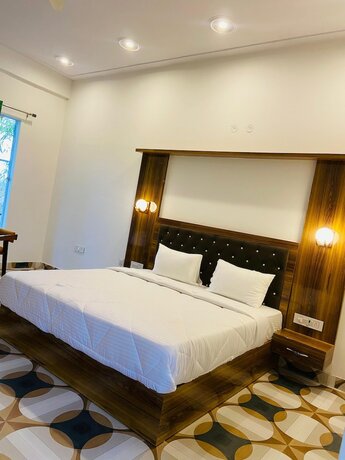 Imagen general del Hotel New Corbett and Resort. Foto 17