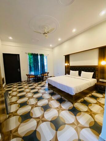 Imagen de la habitación del Hotel New Corbett and Resort. Foto 20