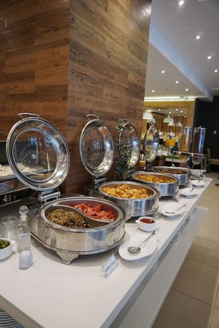 Imagen de los interiores del Hotel New Dawn Plus. Foto 17