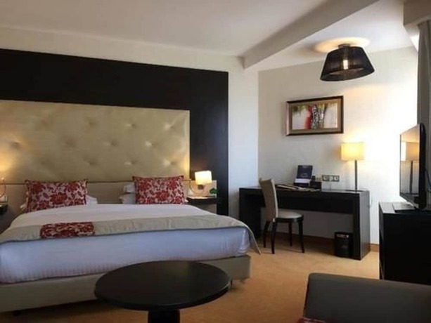 Imagen de la habitación del Hotel New Day. Foto 18