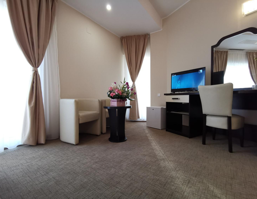 Imagen general del Hotel New Derby. Foto 10
