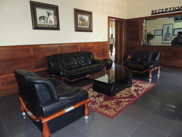 Imagen de los interiores del Hotel New Dodoma. Foto 19