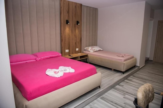 Imagen de la habitación del Hotel New Donantelo. Foto 5