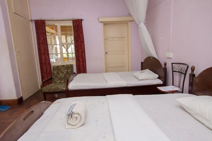 Imagen de la habitación del Hotel New East View. Foto 14