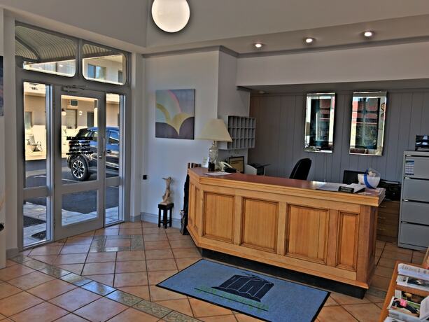 Imagen general del Hotel New England Motor Inn. Foto 4