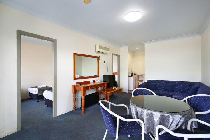 Imagen de la habitación del Hotel New England Motor Inn. Foto 14