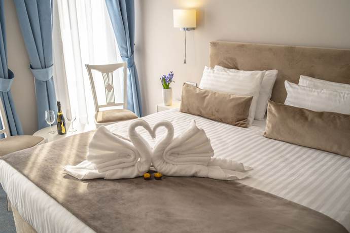 Imagen de la habitación del Hotel New Era Bucharest City. Foto 7