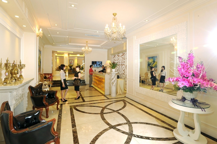 Imagen de los interiores del Hotel New Era and Villa. Foto 14