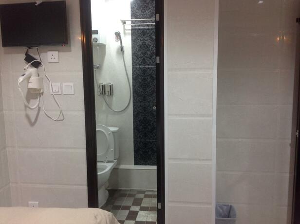 Imagen general del Hotel New Euro Asia Guest House. Foto 28
