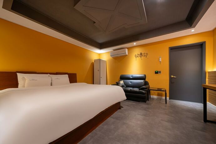 Imagen de la habitación del Hotel New Evergreen. Foto 34