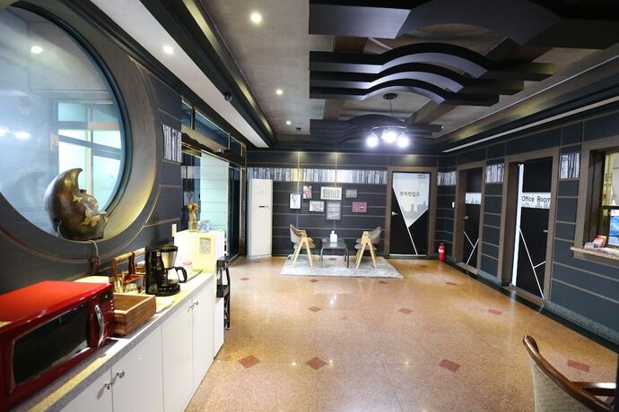 Imagen de los interiores del Hotel New Evergreen. Foto 40