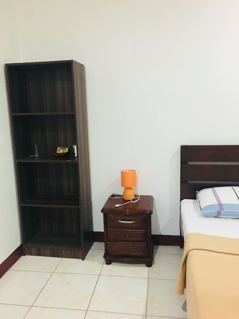 Imagen de la habitación del Hotel New Eve's Kiosk Dive Resort. Foto 9